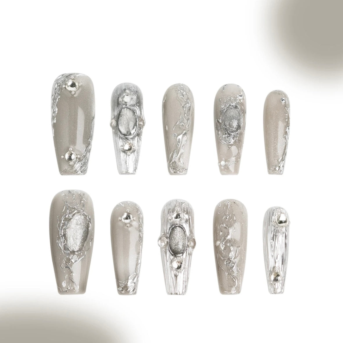 「Silver Mountain Spring」10Pcs Handmade Press-on Nails, 3D Hand-Painted Reusable False Nails