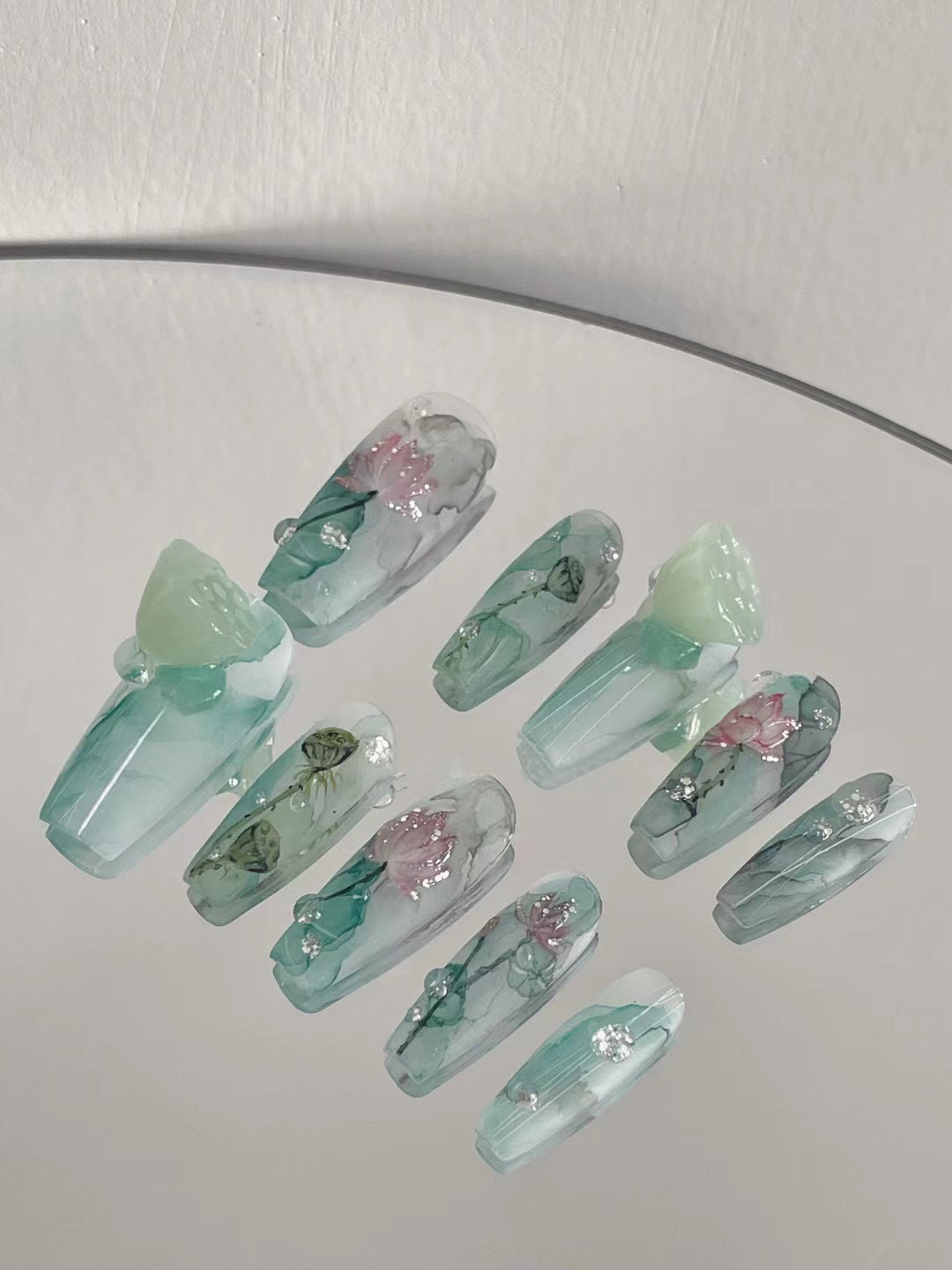 「Chinese Lotus」10Pcs Handmade Press-on Nails, 3D Hand-Painted Reusable False Nails