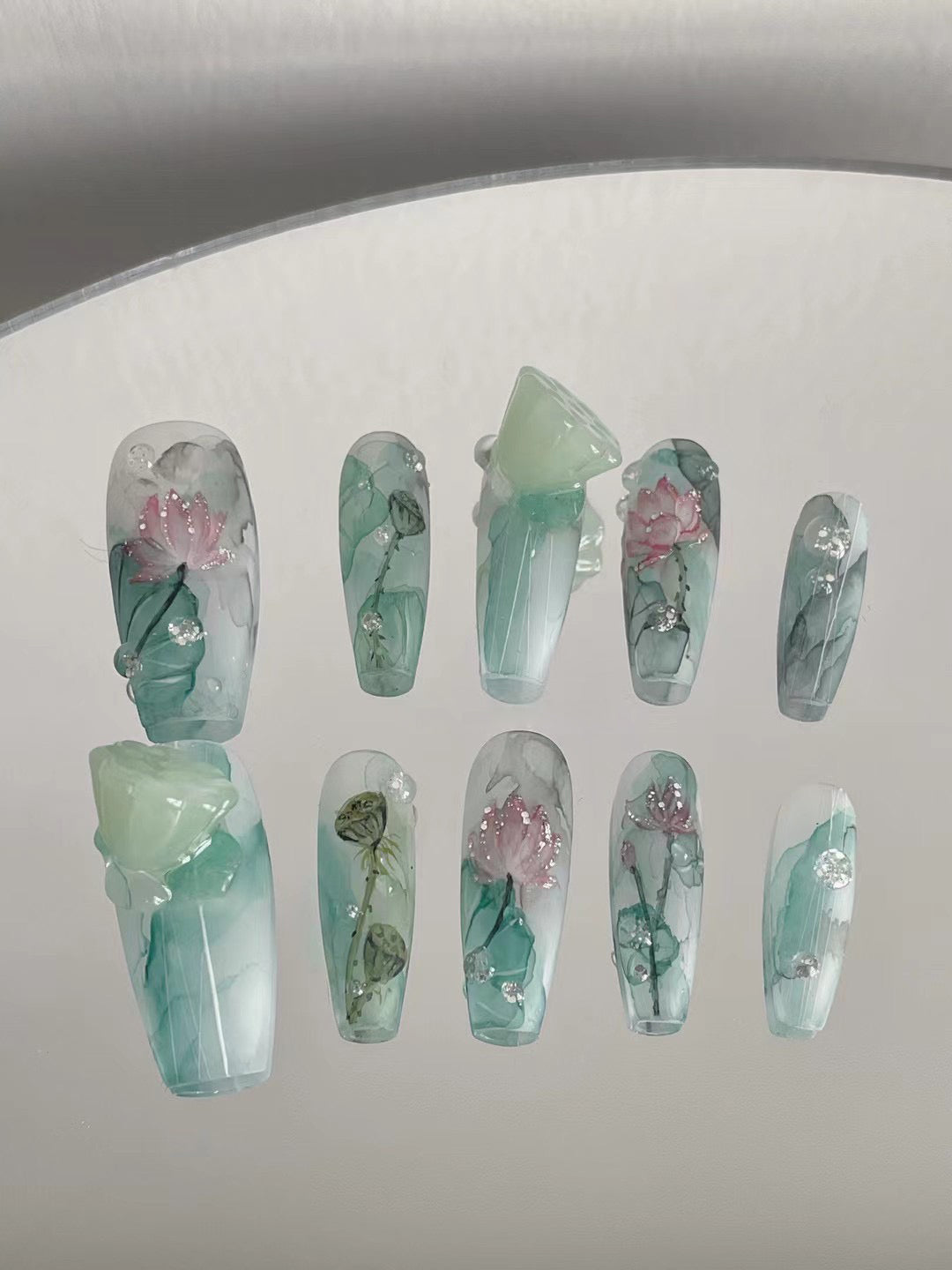 「Chinese Lotus」10Pcs Handmade Press-on Nails, 3D Hand-Painted Reusable False Nails